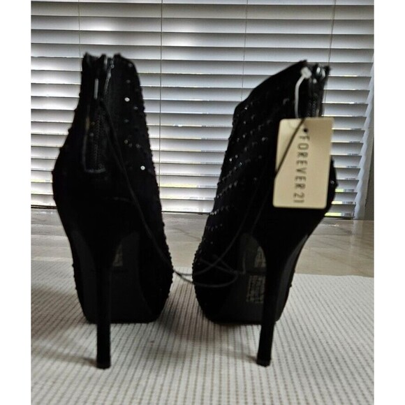 Women's Bootie Black Faux Suede Forever 21 Platform Heels Shoes Size 8.5 - Picture 4 of 6